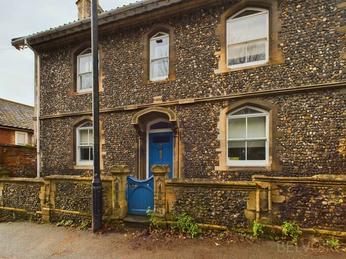 2 Bedroom Terraced House To Rent In Maynewater Lane, Bury St Edmunds, IP33