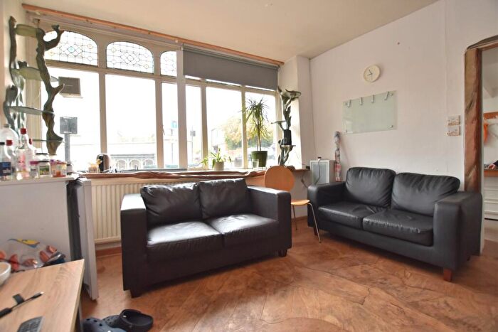 4 Bedroom Terraced House To Rent In Ambra Vale, Clifton, BS8