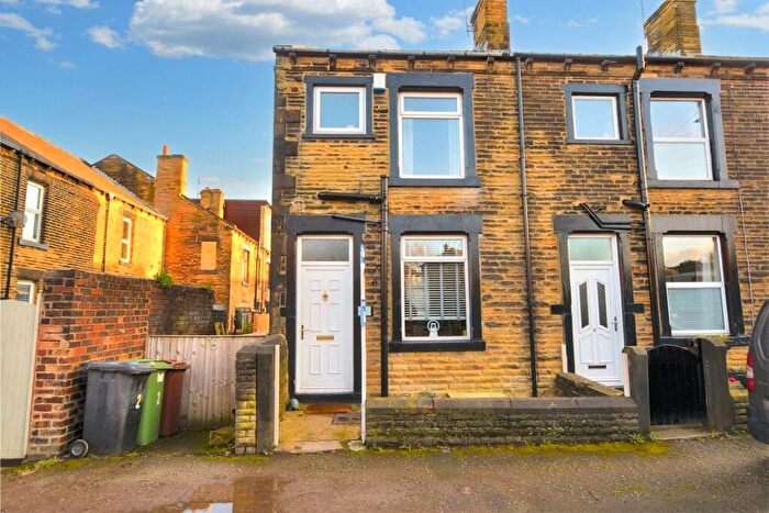 2 Bedroom Terraced House To Rent In Butterfields Buildings, Morley, Leeds, LS27