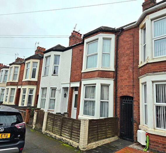 3 Bedroom Terraced House To Rent In Graham Road, Rugby, CV21