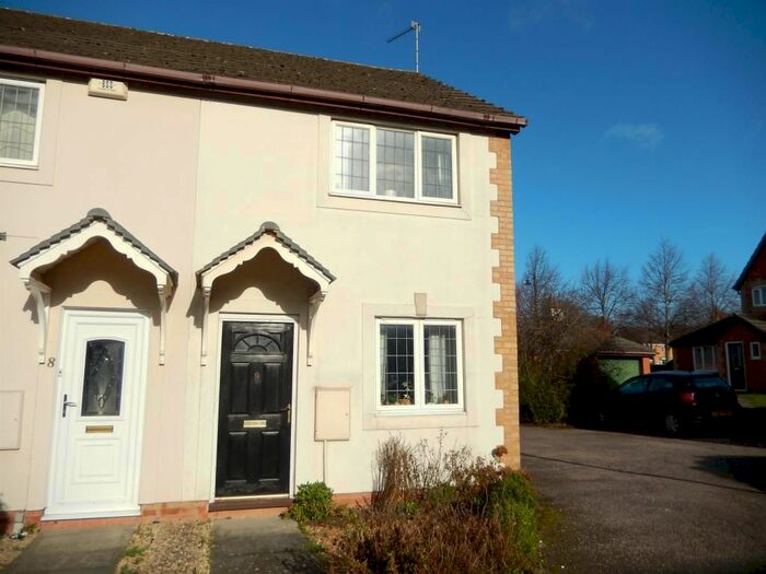 2 Bedroom Property To Rent In Lornas Field, Hampton Hargate, Peterborough, PE7