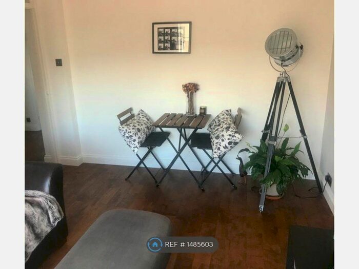 1 Bedroom Flat To Rent In St Kilda's Road, London, N16