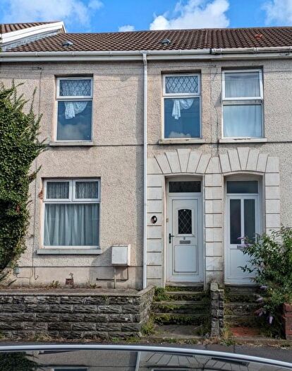 3 Bedroom Terraced House To Rent In Ann Street, Llanelli, SA15