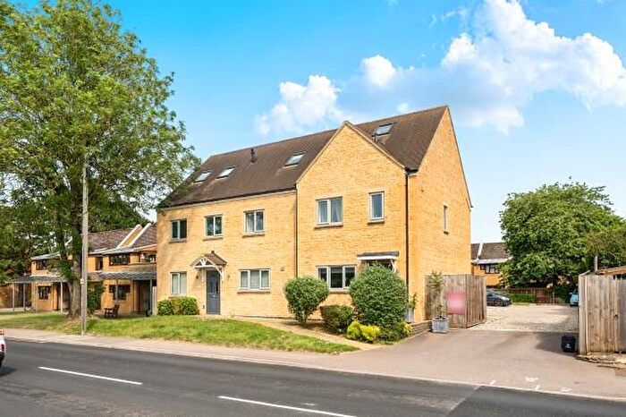 1 Bedroom Flat For Sale In Chadwick Court, Stow Road, Moreton-In-Marsh, GL56