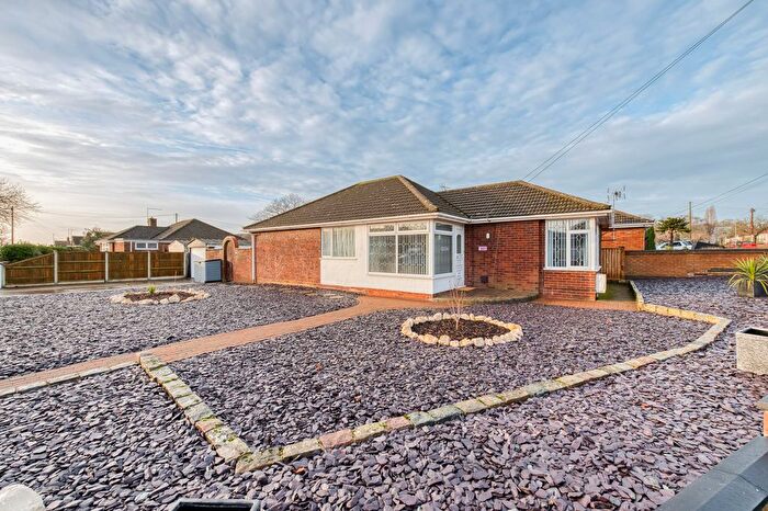 3 Bedroom Detached Bungalow For Sale In Orford Drive, Lowestoft, NR32