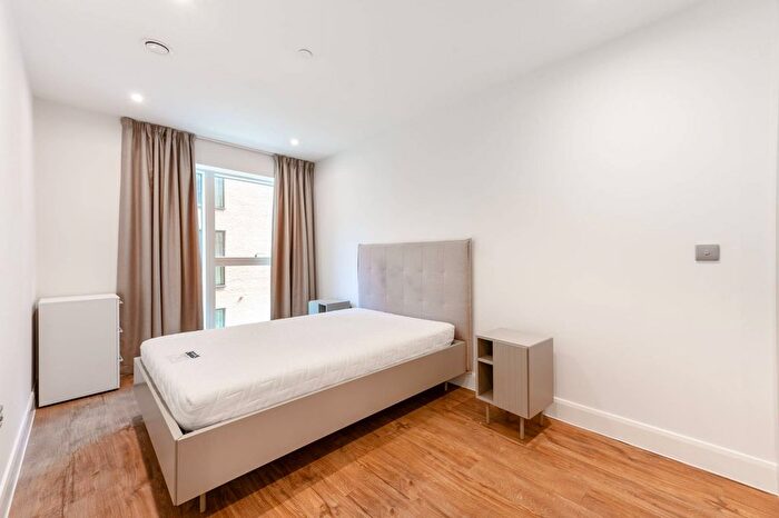 2 Bedroom Flat To Rent In Uncle Colindale, Colindale, London, NW9