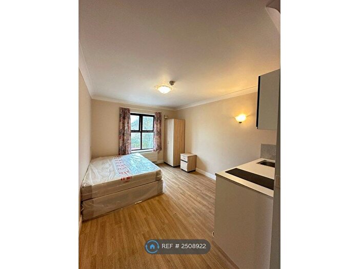 Studio To Rent In Lysander Road, West Ruislip, HA4