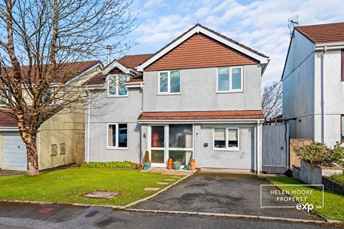 4 Bedroom Detached House For Sale In Higher Green, South Brent, Devon, TQ10