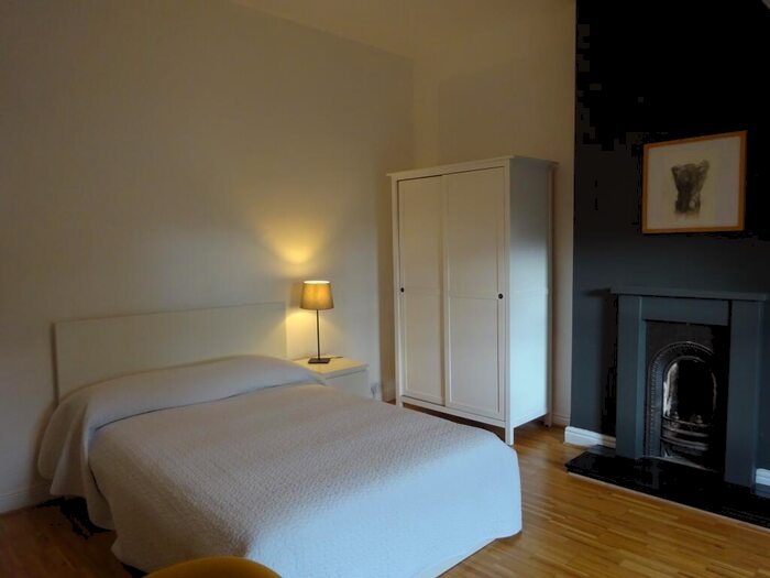 1 Bedroom Apartment To Rent In Stirling Road, Edgbaston, B16