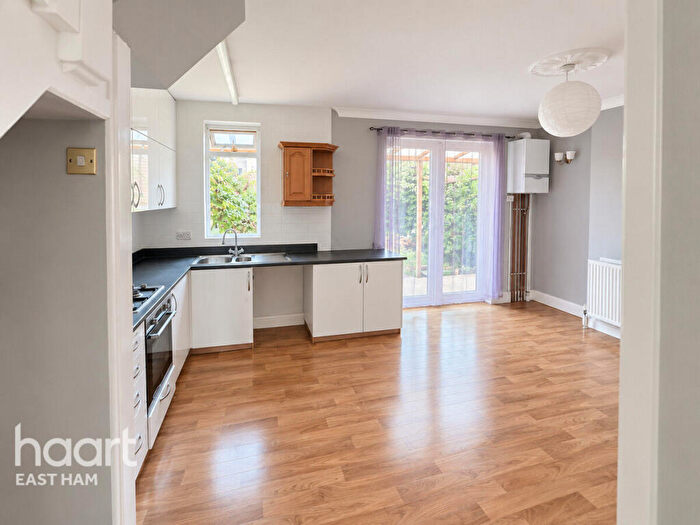 3 Bedroom End Of Terrace House To Rent In Newham Way, London, E6