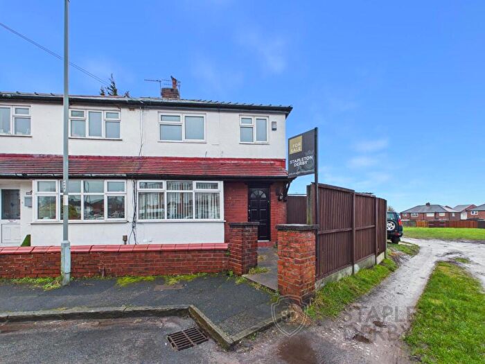 3 Bedroom Semi Detached House For Sale In Maple Grove, Prescot, L35