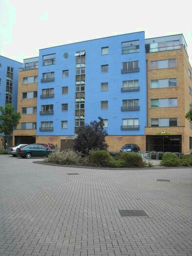 1 Bedroom Apartment To Rent In Miles Close, Thamesmead West, SE28