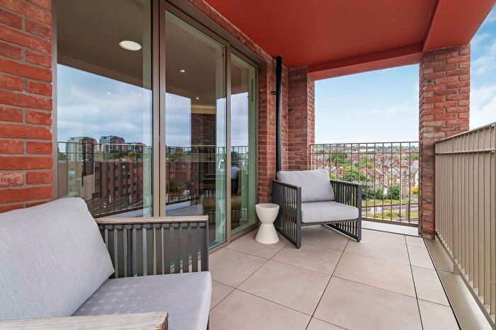 2 Bedroom Flat For Sale In The Clay Yard, Liddell Road, NW6