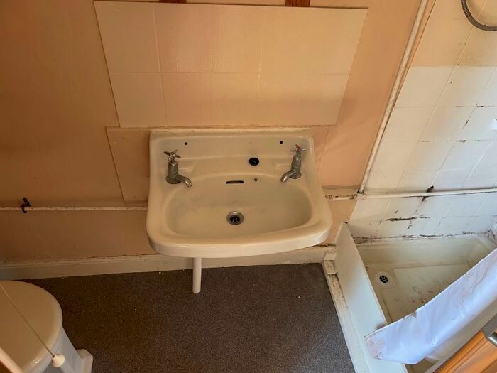 1 Bedroom Flat For Sale In High Street, Stalham, Norwich, Norfolk, NR12