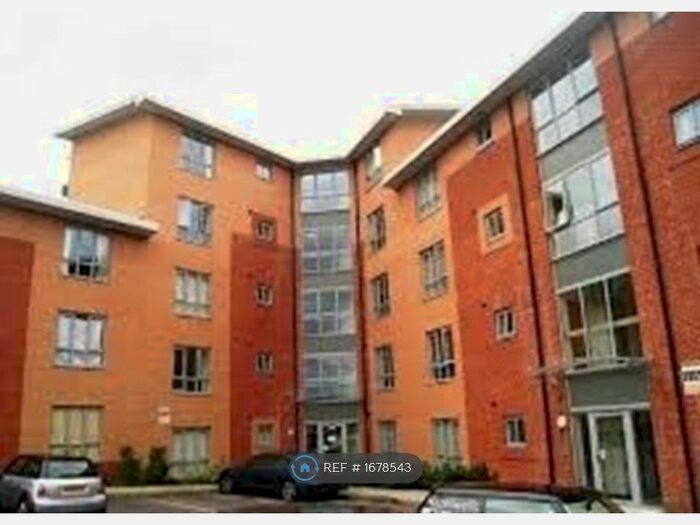 2 Bedroom Flat To Rent In Russell Court, Preston, PR1