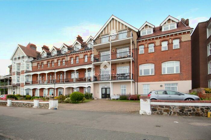 2 Bedroom Flat For Sale In The Grand, Frinton On Sea, CO13
