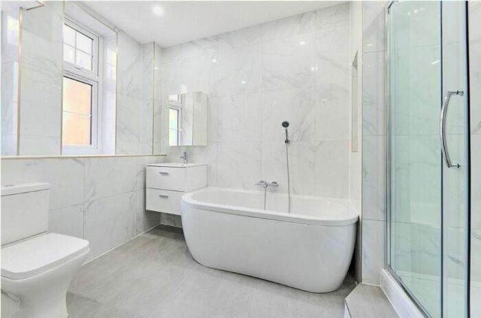 4 Bedroom Flat To Rent In Clive Court, Maida Vale, London, W9