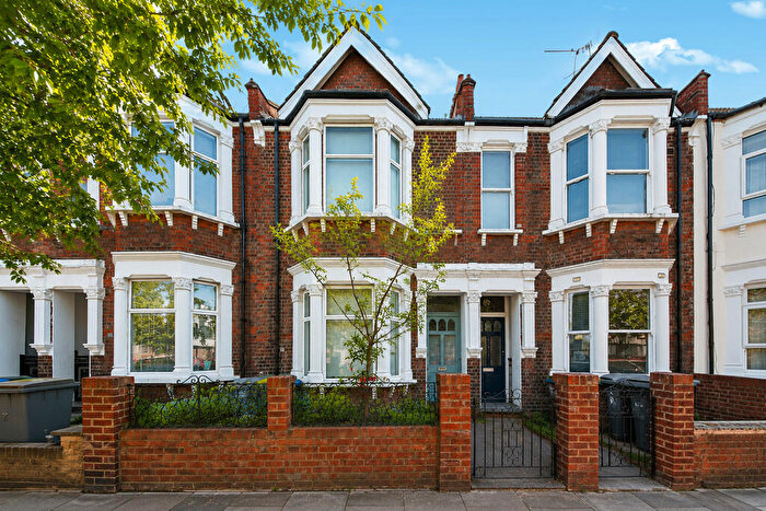 4 Bedroom Terraced House For Sale In Leghorn Road, London, NW10