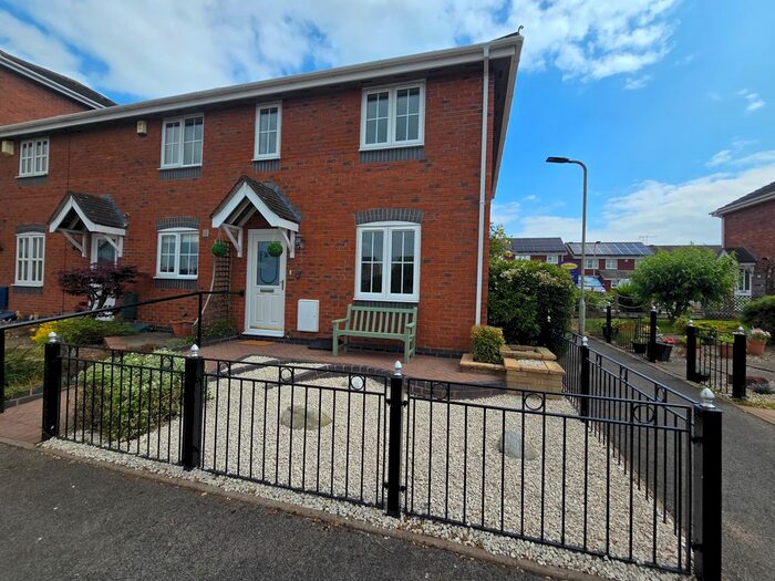 3 Bedroom End Of Terrace House To Rent In Waterside Drive, Market Drayton, Shropshire, TF9