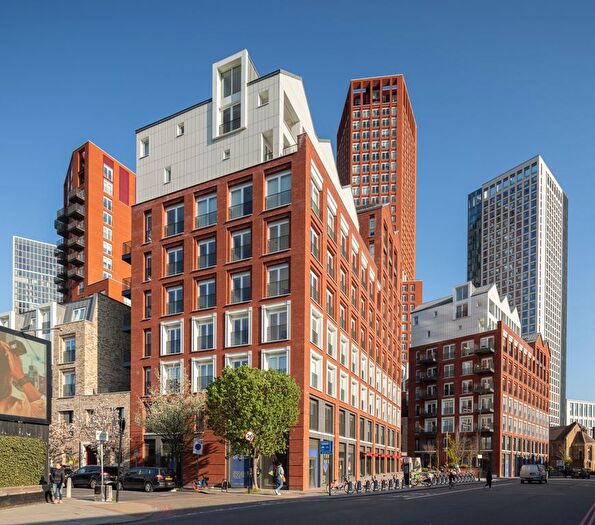 2 Bedroom Flat For Sale In Keybridge, Exchange Gardens, London, SW8