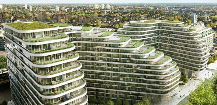 3 Bedroom Flat To Rent In Sophora House, Vista Chelsea Bridge, Queens Town Road, SW11