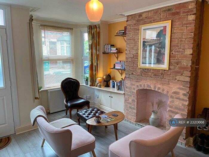 2 Bedroom Terraced House To Rent In Cecil Street, Nottingham, NG7