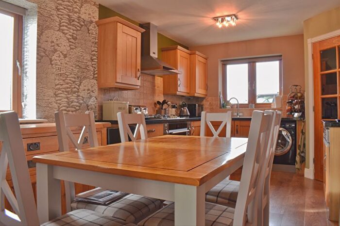 2 Bedroom Semi-Detached House For Sale In Peacocks Launde, Claypole, NG23