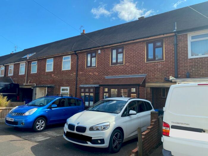 3 Bedroom Terraced House To Rent In Seymour Close, Derby, DE22
