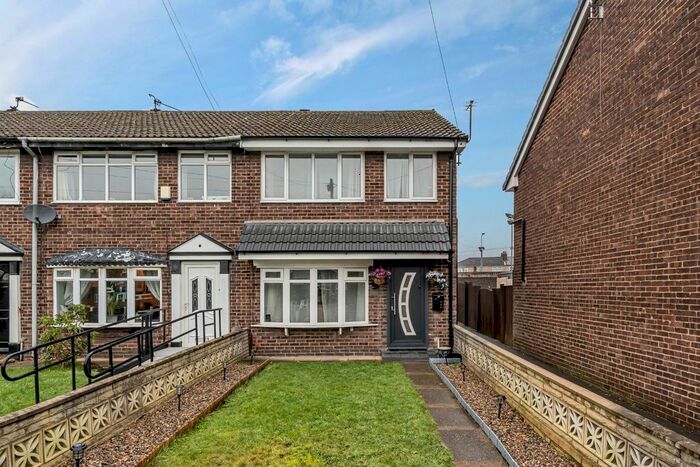3 Bedroom End Of Terrace House For Sale In Alpine Drive, Leigh, WN7