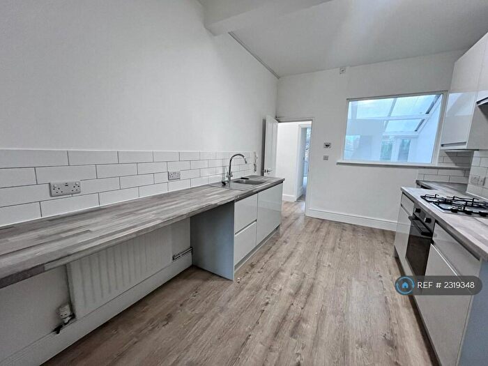 1 Bedroom Semi-Detached House To Rent In North View, Westbury Park, Bristol, BS6