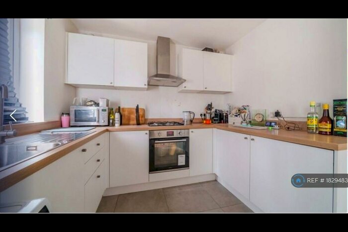 2 Bedroom Maisonette To Rent In Adelaide Avenue, London, SE4