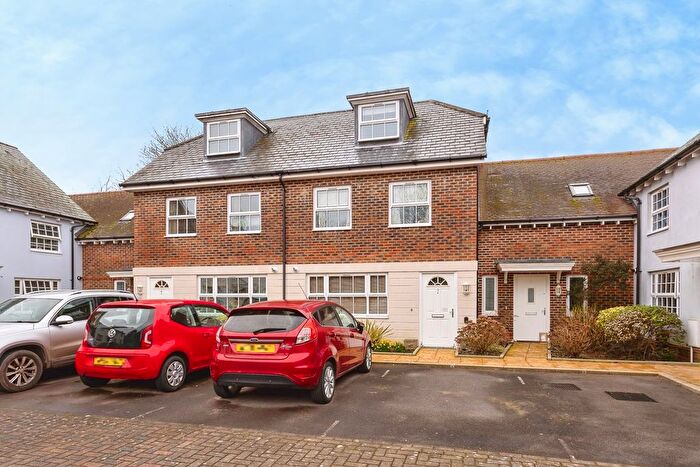 3 Bedroom Terraced House For Sale In Stein Road, Emsworth, West Sussex, PO10