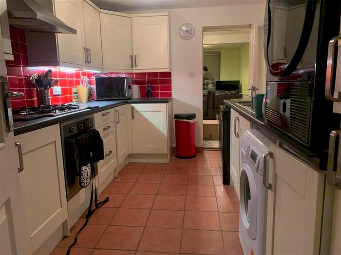 3 Bedroom Property To Rent In Ardenham Street, Aylesbury, HP19