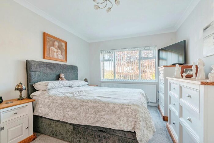 2 Bedroom Bungalow For Sale In Highfield Avenue, Burnley, Lancashire, BB10