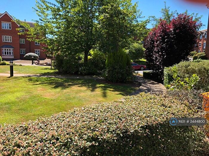 2 Bedroom Penthouse To Rent In Whitefields Road, Solihull, B91