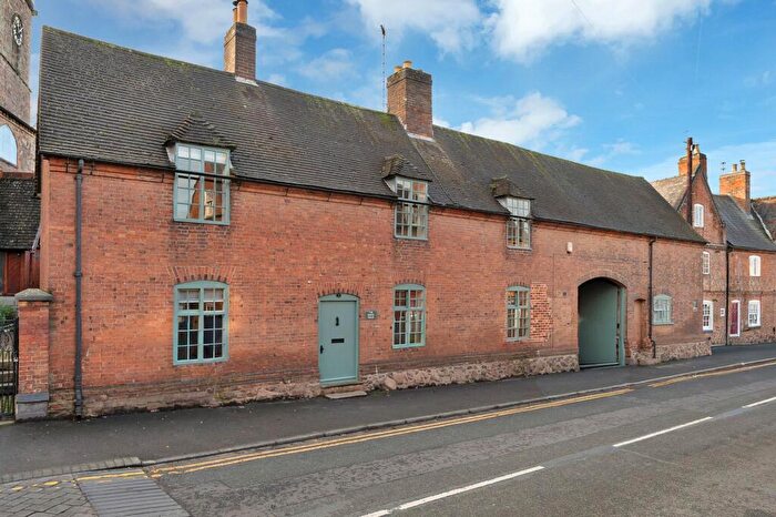 4 Bedroom Link Detached House For Sale In Loughborough Road, Mountsorrel, LE12