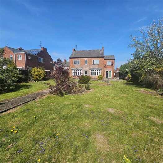 4 Bedroom Detached House For Sale In Caledonian Road, Retford, DN22