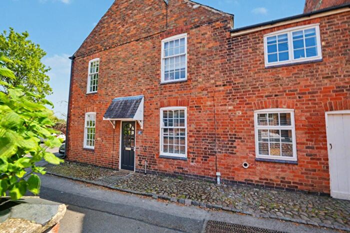 3 Bedroom End Of Terrace House For Sale In Main Street, Kibworth Harcourt, LE8