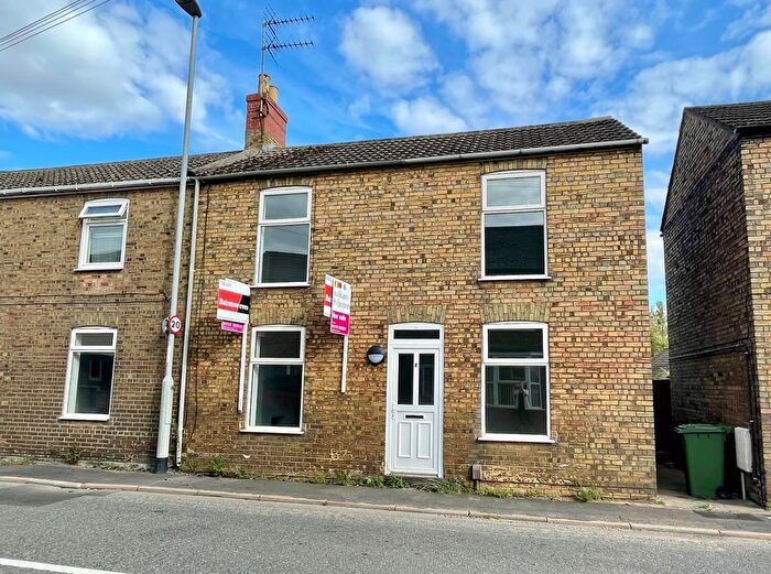 3 Bedroom Property To Rent In Ramsey Road, Peterborough, PE7