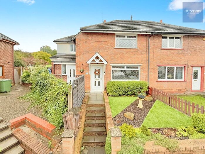 3 Bedroom Semi-Detached House For Sale In Troydale Gardens, Pudsey, LS28