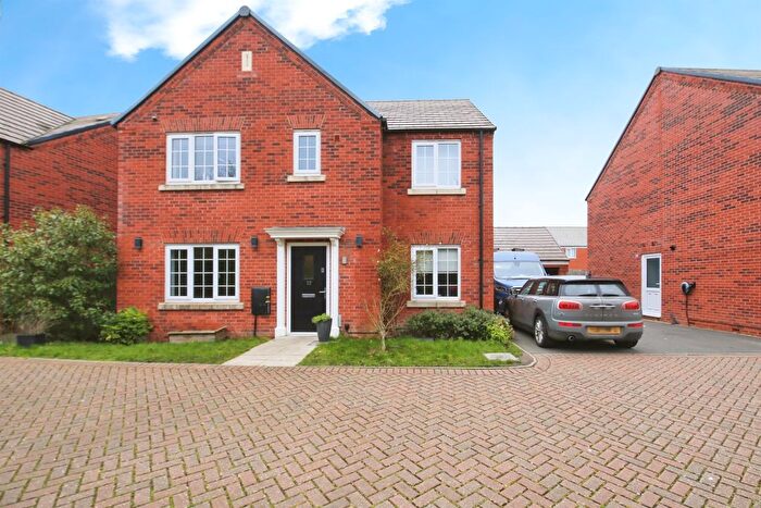 5 Bedroom Detached House For Sale In Brodie Place, Hampton Gardens, Peterborough, PE7