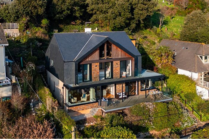 5 Bedroom Detached House For Sale In Yealm Road, Newton Ferrers, PL8