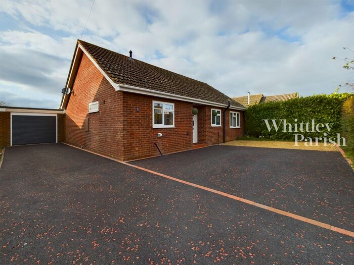 3 Bedroom Detached Bungalow To Rent In Limmer Avenue, Dickleburgh, Diss, IP21