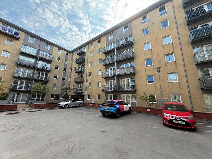 2 Bedroom Apartment To Rent In The Quartz, Hall Street, Jewellery Quarter, Birmingham, B18