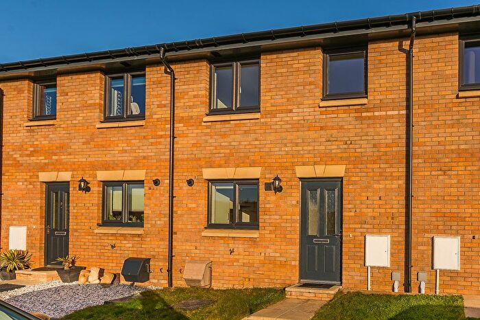 3 Bedroom Terraced House For Sale In Sandilands Road, Edinburgh, EH16