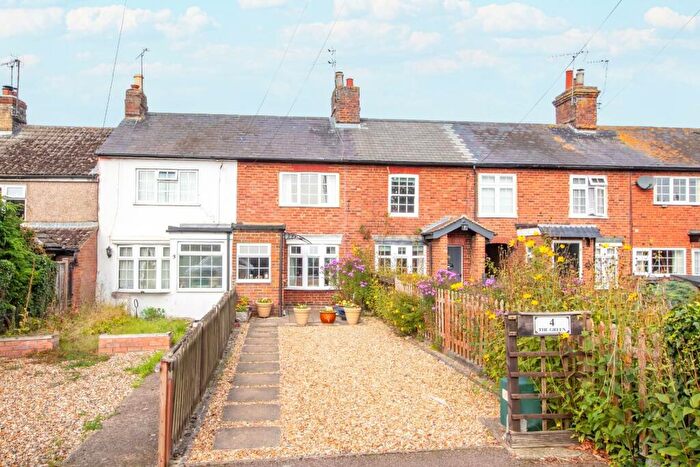 3 Bedroom Terraced House For Sale In Lower Icknield Way, Wilstone Green, Tring, HP23