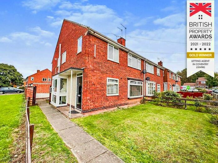 2 Bedroom Maisonette To Rent In Yarningale Road, Willenhall, Coventry, CV3