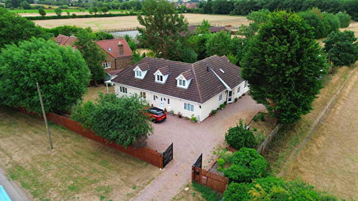 5 Bedroom Detached House For Sale In Benwick Road, Doddington, March., PE15