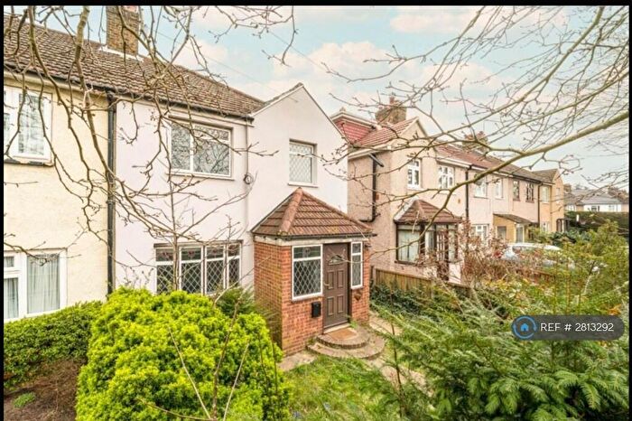 3 Bedroom End Of Terrace House To Rent In Hornfair Rd, London, SE7