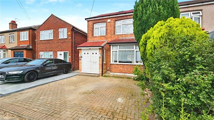4 Bedroom Semi-Detached House To Rent In Avondale Road, Ashford, Surrey, TW15